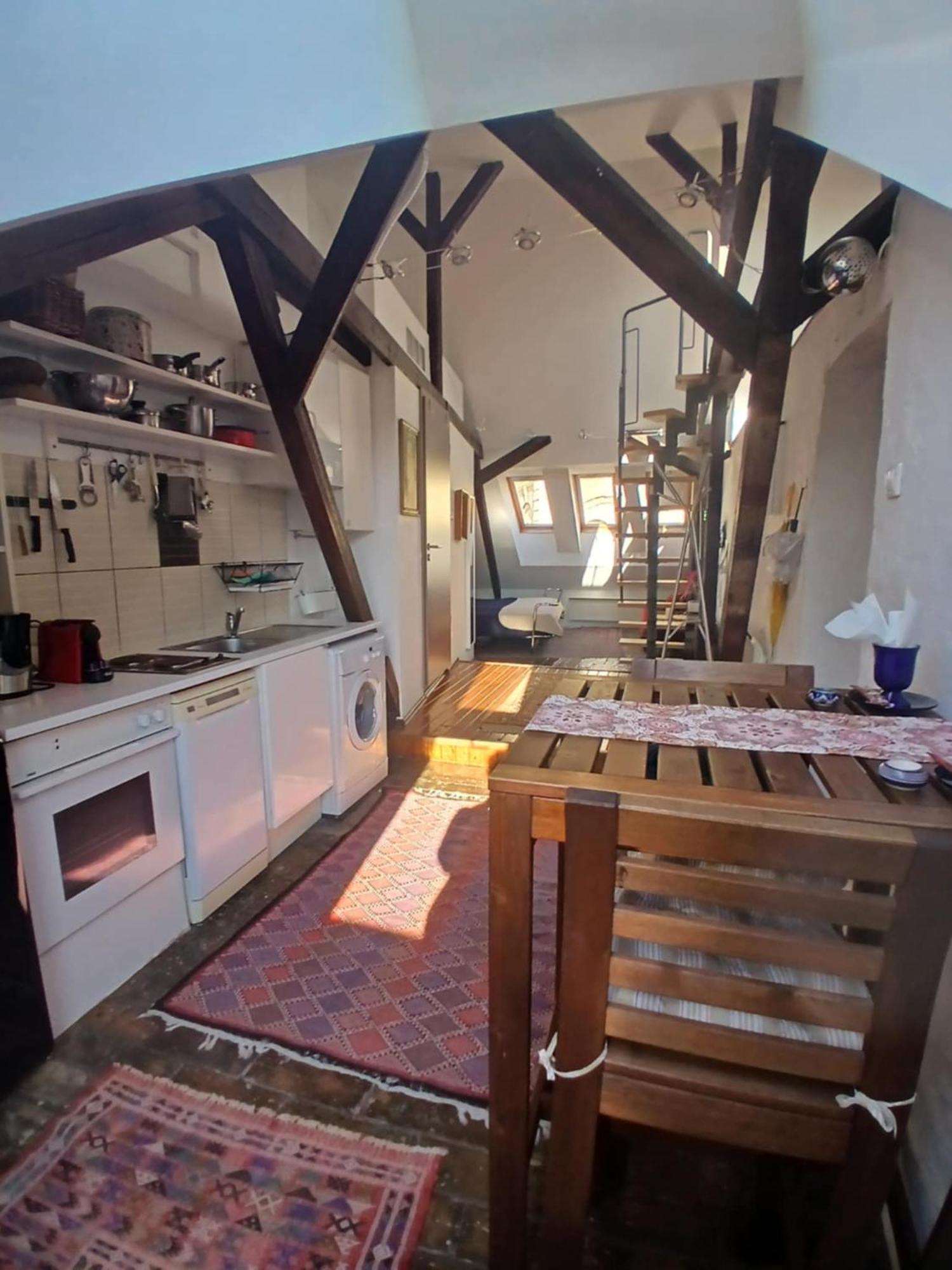 Ferienwohnung Cozy Panorama At The Castle Budapest Exterior foto